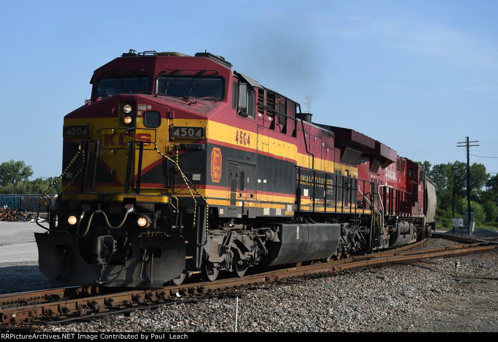 Grain train eases south out of the yard